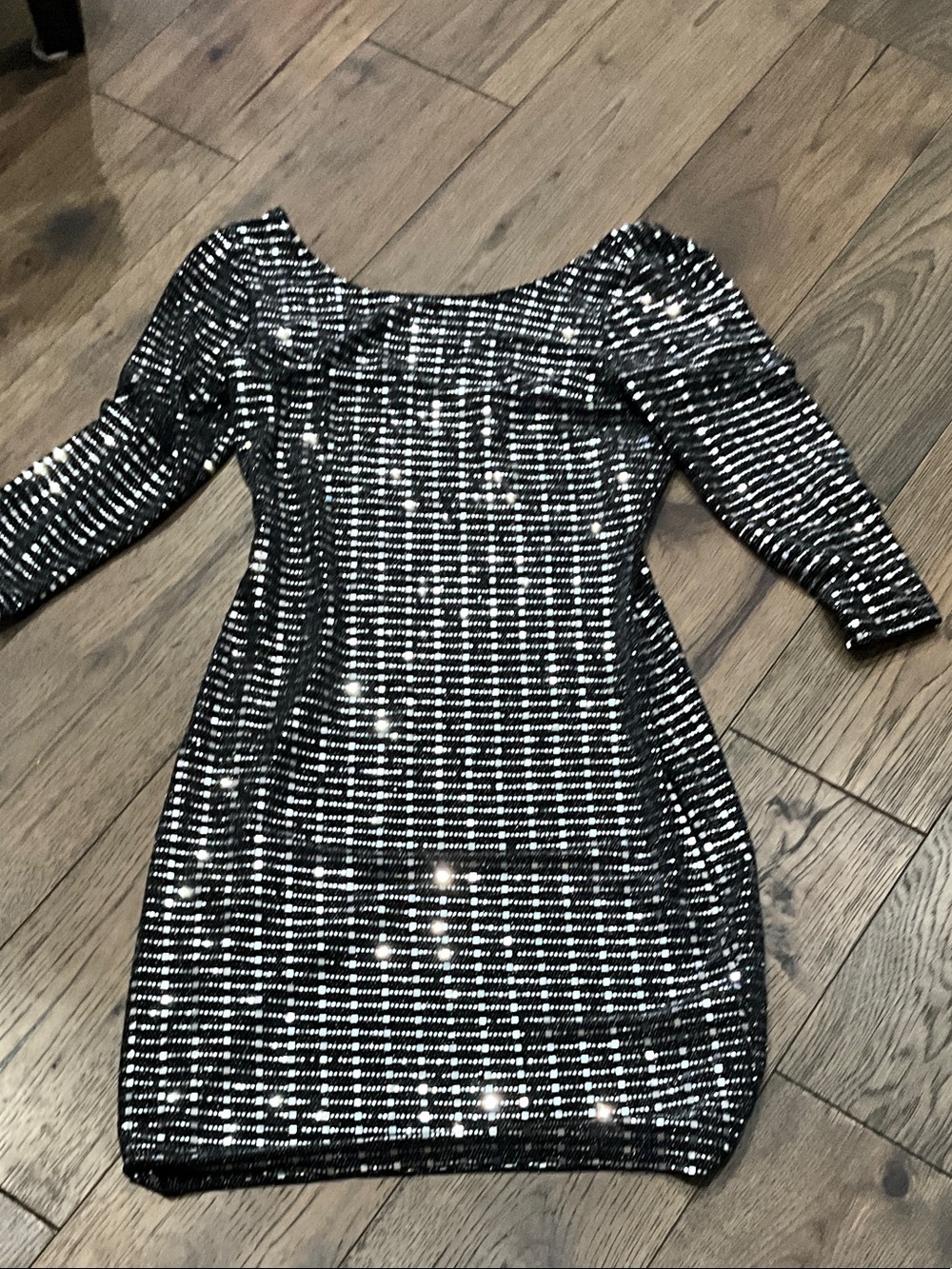 BCX Black and Silver Sequin Long Sleeve Dress